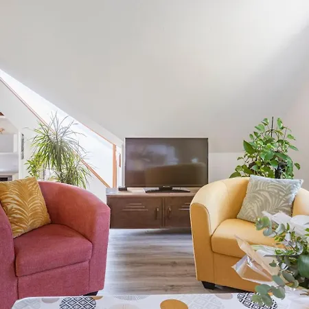 Les Glycines Du Sommerberg アパート Niedermorschwihr